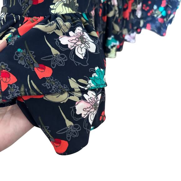 Tommy Hilfiger Floral Print Ruffled Hem Shift Dress Women's size 10 NWT - Picture 5 of 6